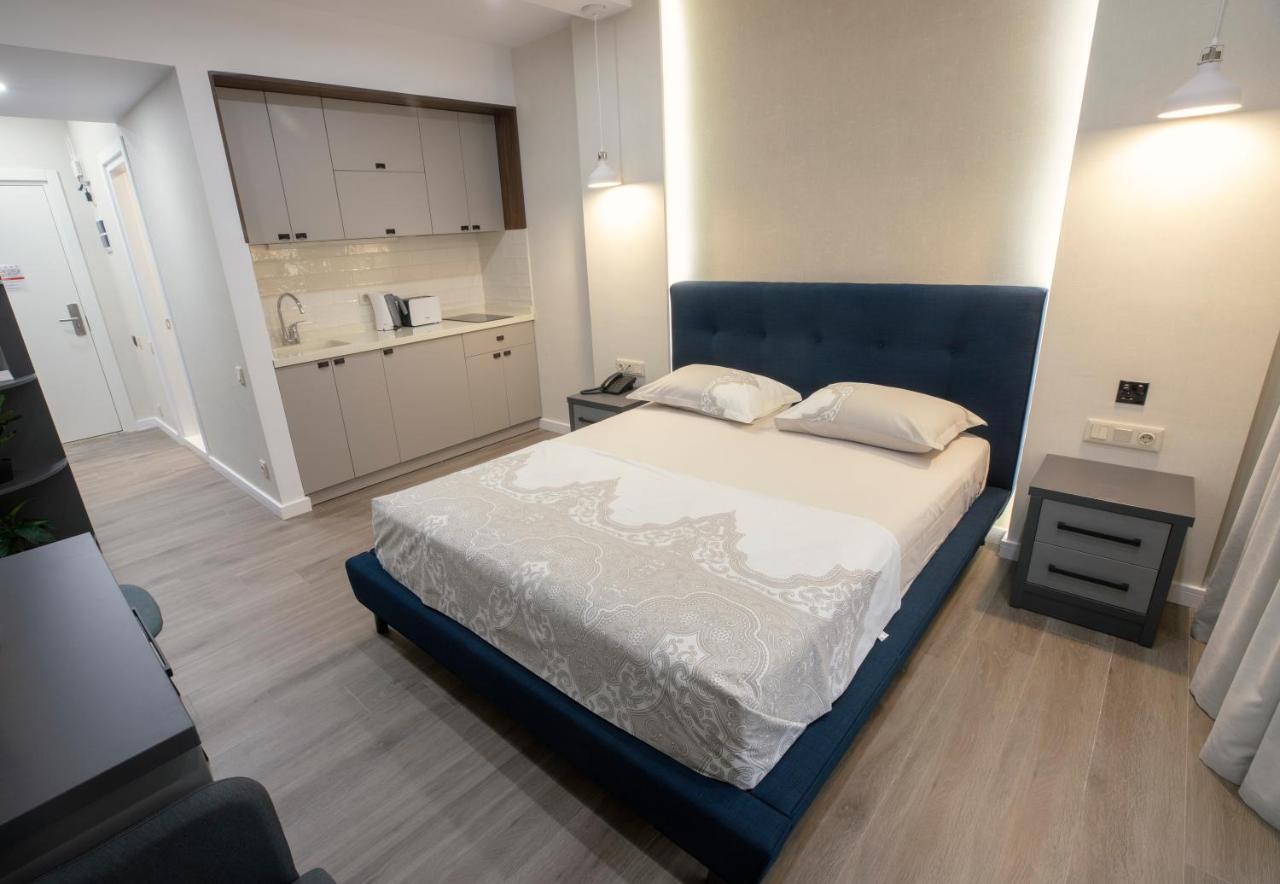 Gq Premium Apartments In Alliance Palace Batoumi Extérieur photo