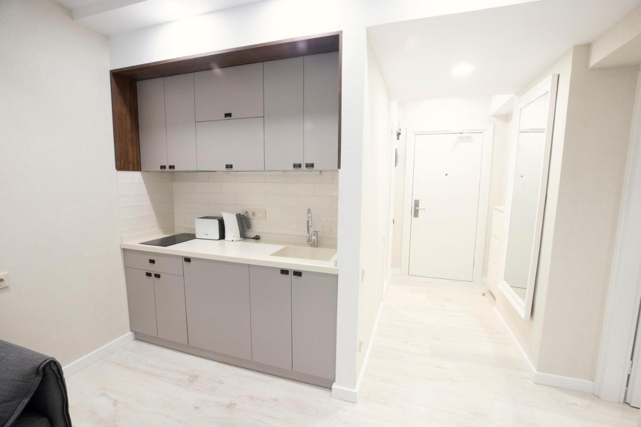 Gq Premium Apartments In Alliance Palace Batoumi Extérieur photo
